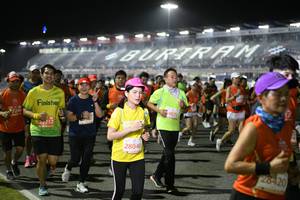 BIB: 4871, 22232, 28040, 28420, 
                            <button type="button" onclick="openModal(10852422)" class="btn btn-primary btn-sm float-right btn-popup" data-toggle="modal" data-target=".modal-high-quality">
                        <i class="fas fa-shopping-cart"></i> Add to Cart
                    </button>
                                            <button type="button" onclick="isThisMe(10852422, true)" class="btn btn-success btn-sm float-right btn-popup btn-isme hidden" data-toggle="tooltip" data-placement="bottom" title="นี่คือรูปของคุณใช่ไหม คลิกที่นี่เพื่อเอาเข้าอัลบั้ม">
                        <i class="fas fa-plus"></i> Add to album
                    </button>
                    <button type="button" onclick="isThisMe(10852422, false)" class="btn btn-warning btn-sm float-right btn-popup btn-isnotme hidden">
                        <i class="fas fa-ban"></i> Remove from album
                    </button>